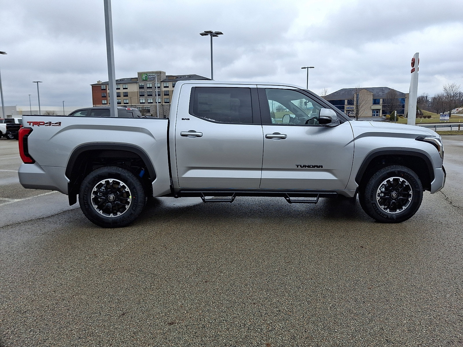 New 2026 Toyota Tundra SR5 image 7