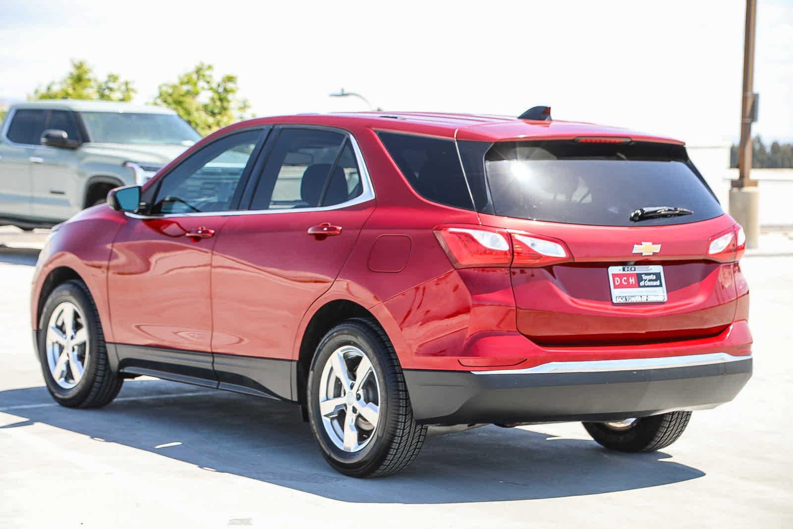 Used 2018 Chevrolet Equinox LT FWD image 7
