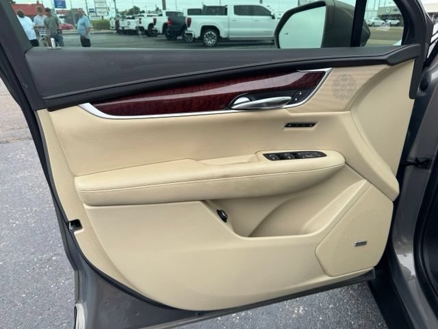 Used 2019 Cadillac XT5 Premium Luxury FWD image 20