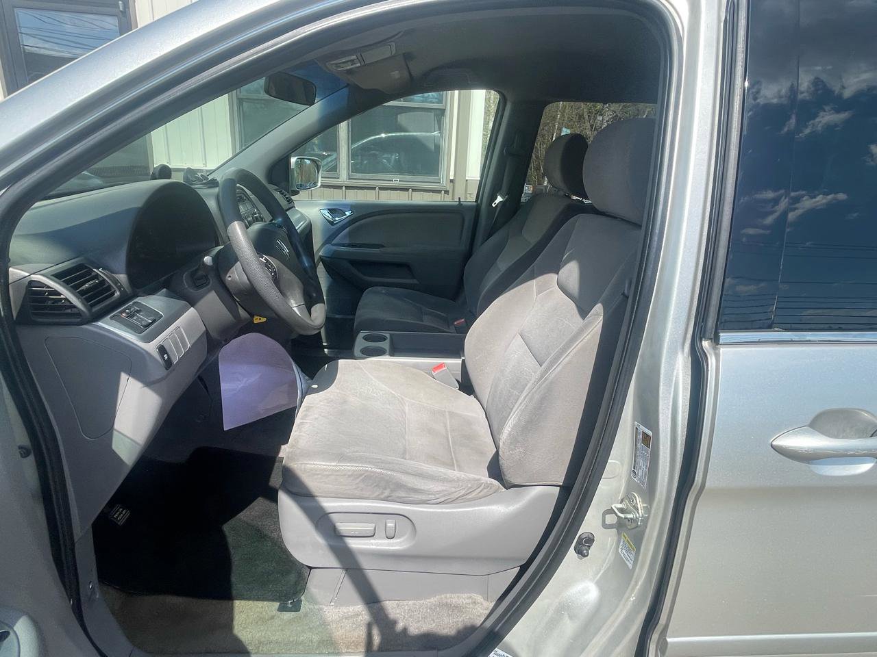 Used 2008 Honda Odyssey EX image 12