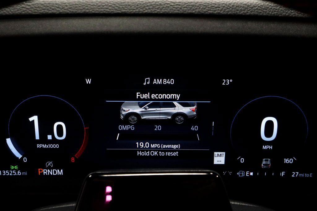 Certified 2025 Ford Explorer ST image 31