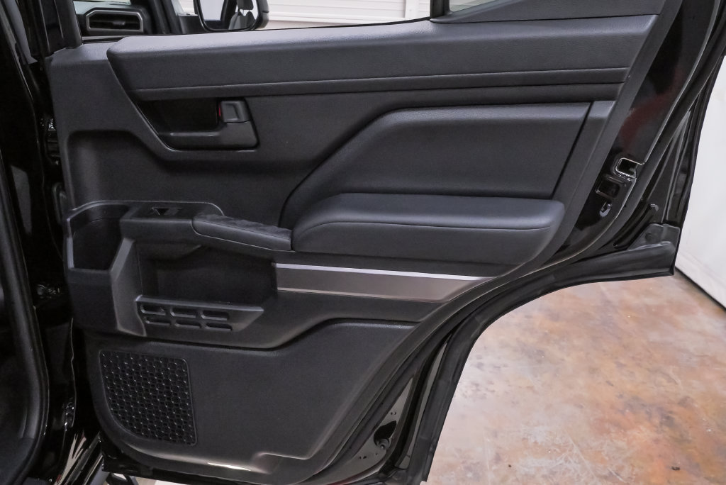 Used 2025 Toyota 4Runner SR5 RWD image 28