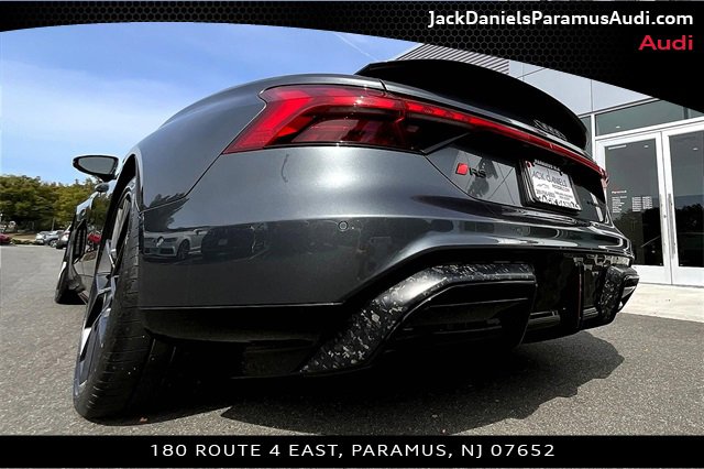 New 2025 Audi RS e-tron GT performance image 11