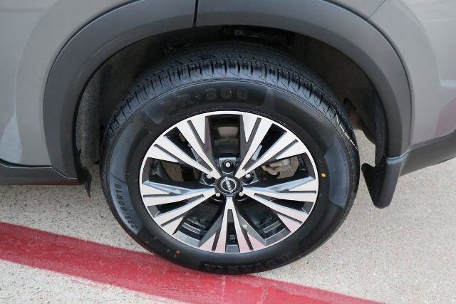 Certified 2023 Nissan Rogue SV image 10