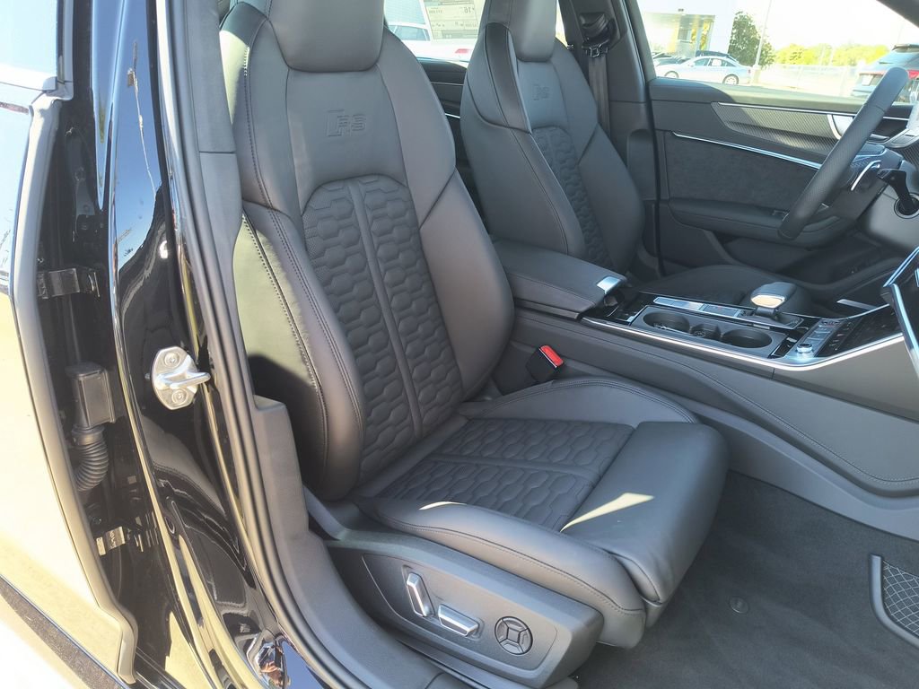 New 2026 Audi RS 6 performance image 13