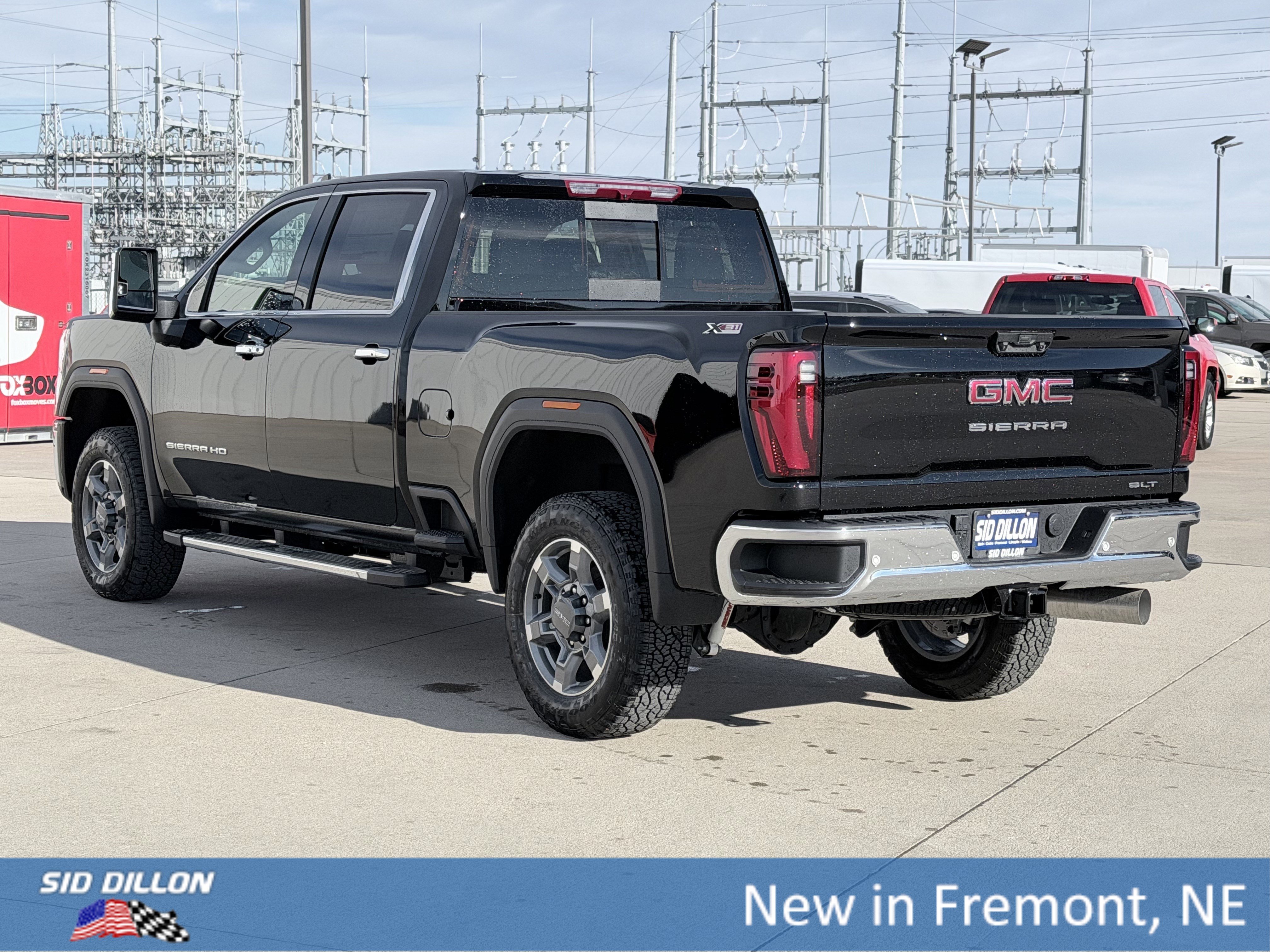 New 2026 GMC Sierra 2500 SLT w/ SLT Premium Package AWD/4WD image 6
