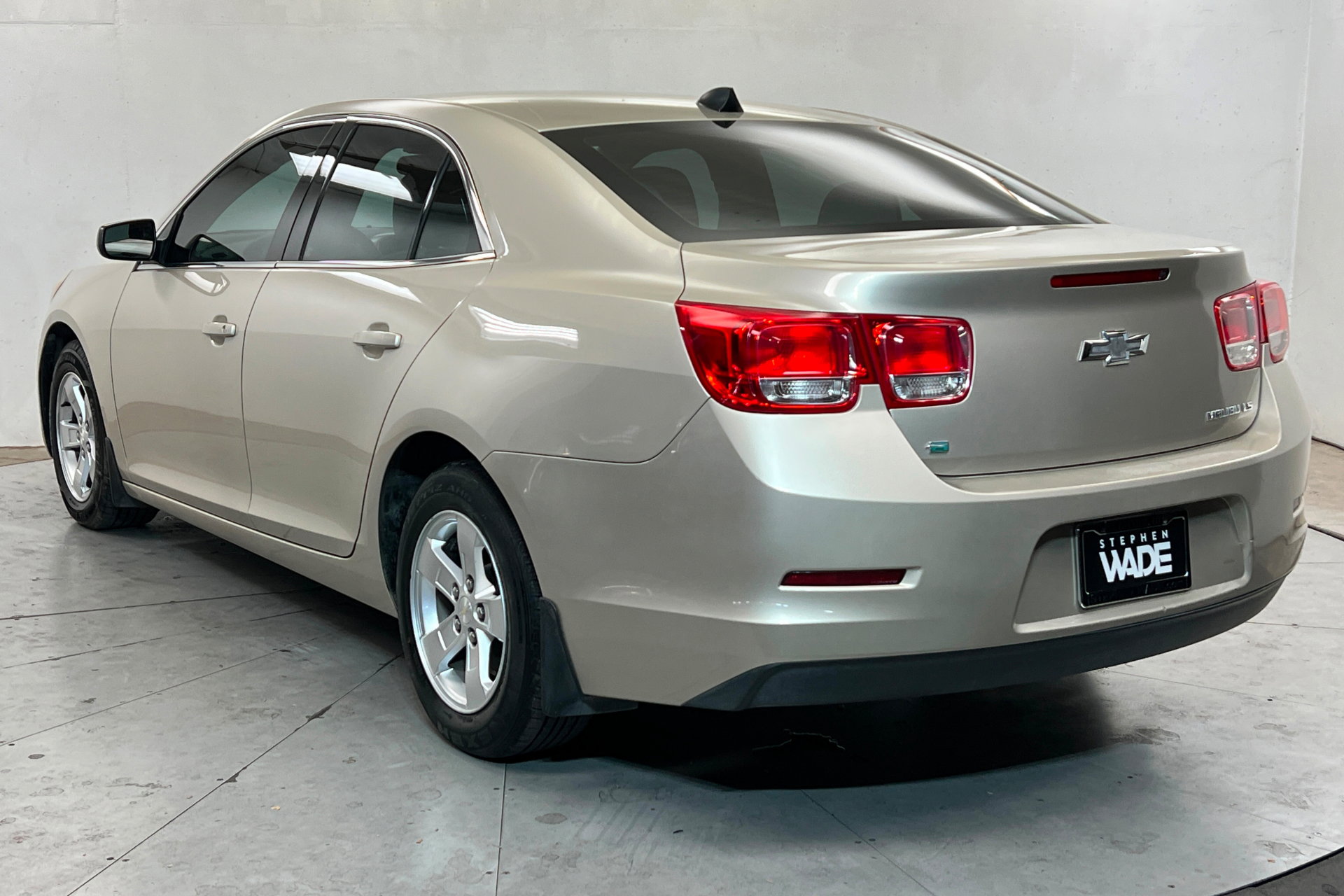 Used 2014 Chevrolet Malibu LS FWD image 3