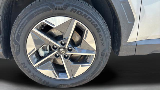 Certified 2025 Hyundai Tucson SEL AWD/4WD image 20