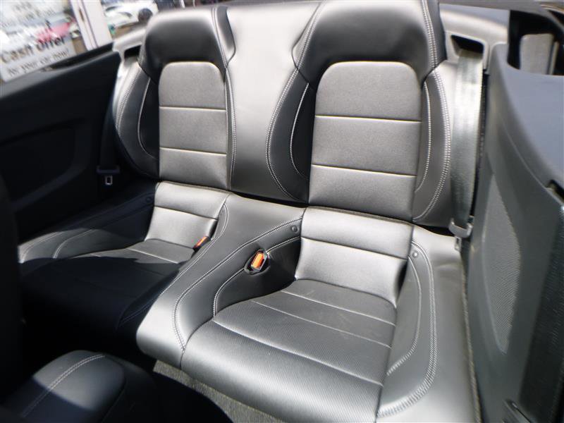 Used 2022 Ford Mustang GT Premium w/ GT Performance Package RWD image 10