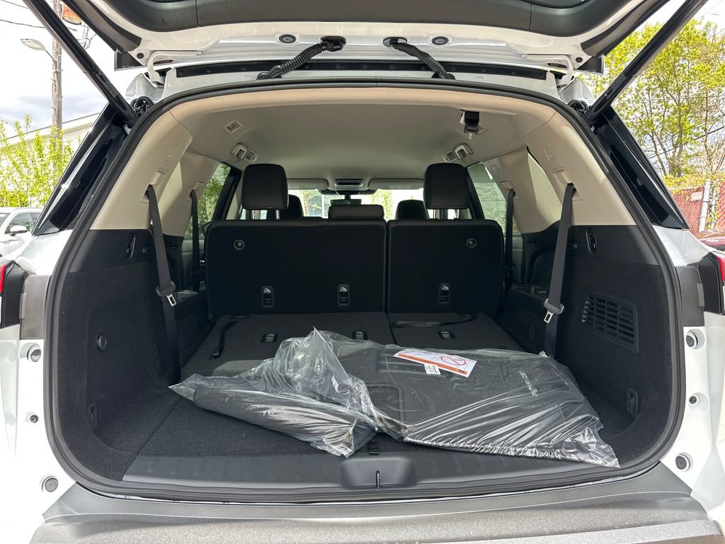 New 2026 Nissan Pathfinder SL AWD/4WD image 37