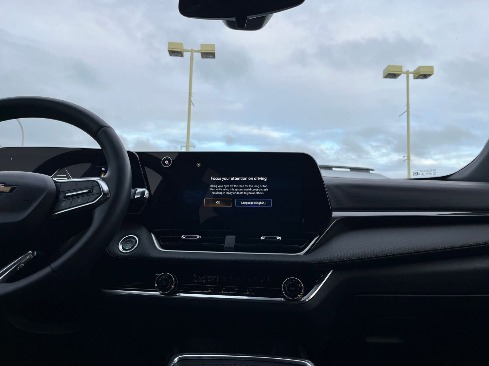 Used 2025 Chevrolet Equinox LT image 22