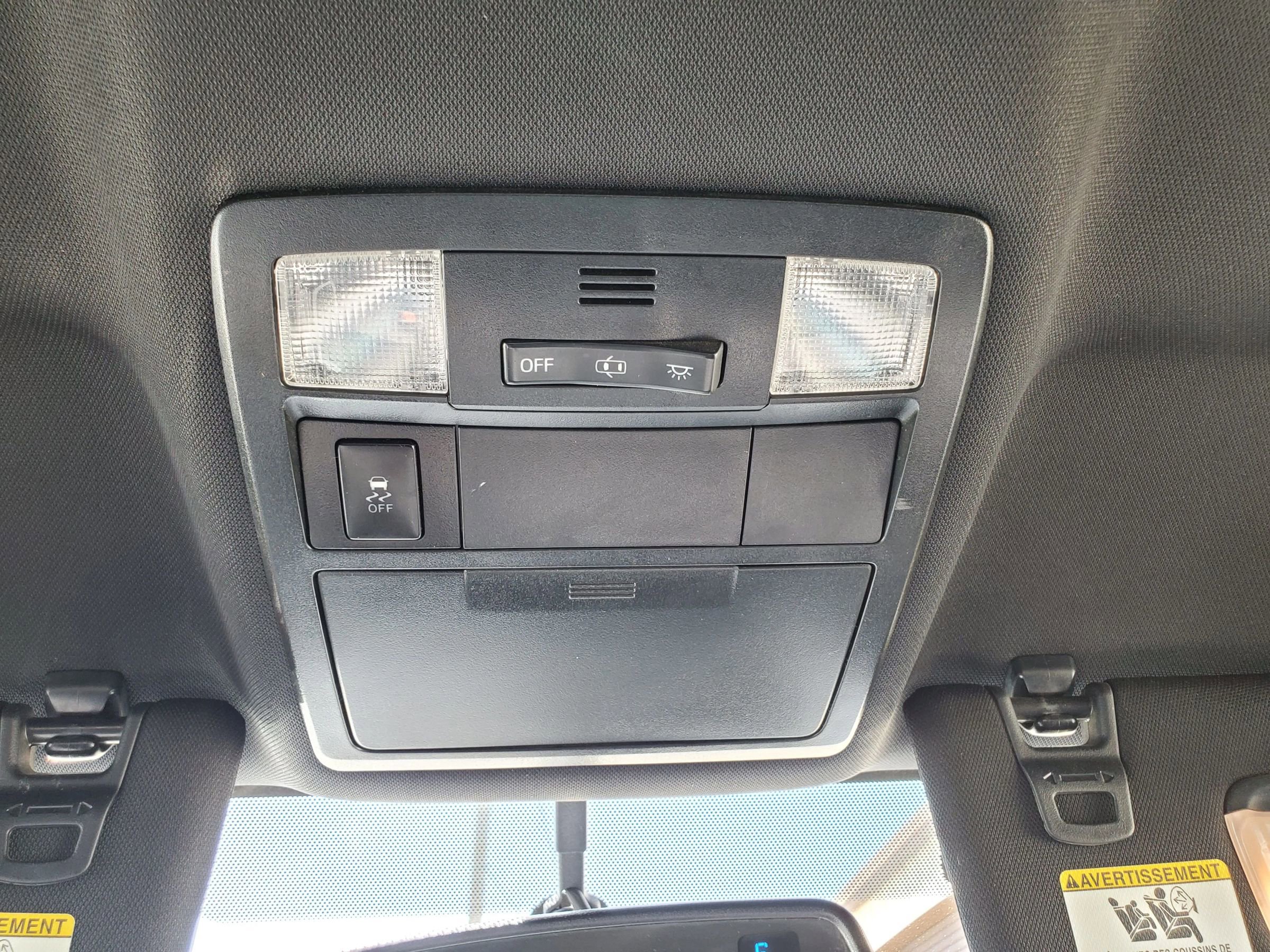 Used 2017 Toyota Tacoma TRD Sport w/ Tow Package image 35