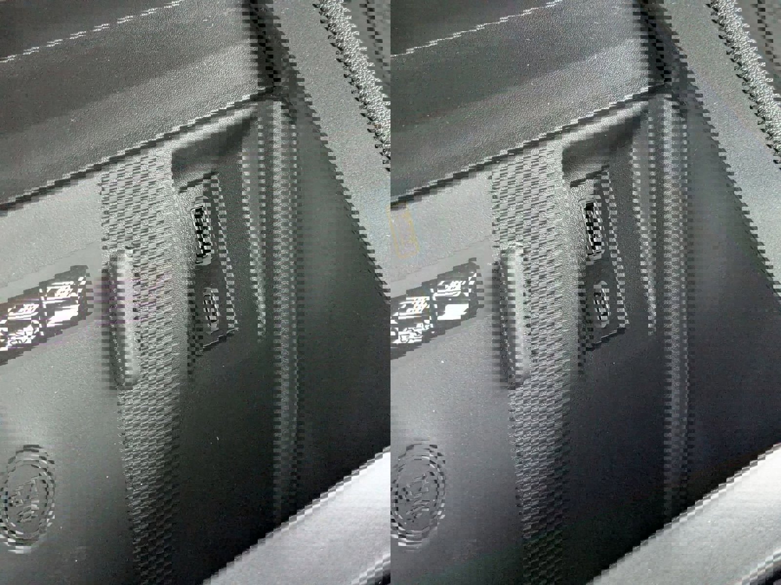 New 2026 GMC Hummer EV SUV image 19