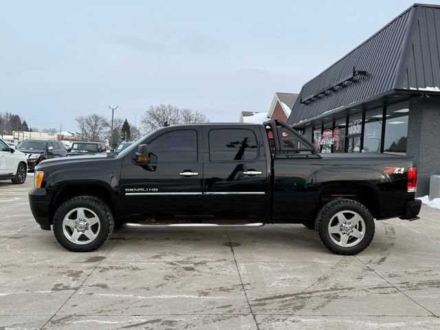 Used 2013 GMC Sierra 2500 Denali w/ Suspension Package, Off-Road image 5