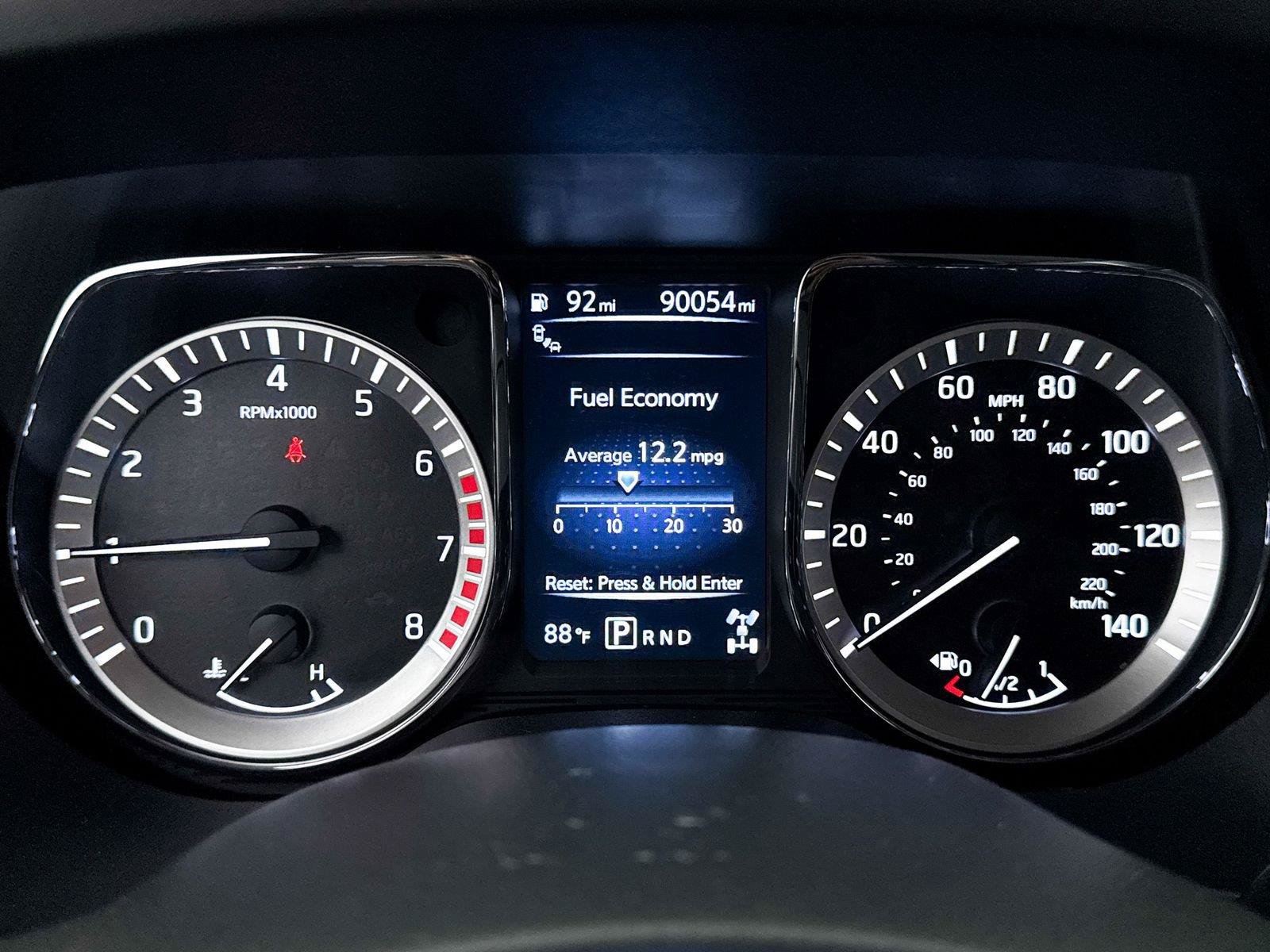 Used 2017 Nissan Titan PRO-4X AWD/4WD image 25