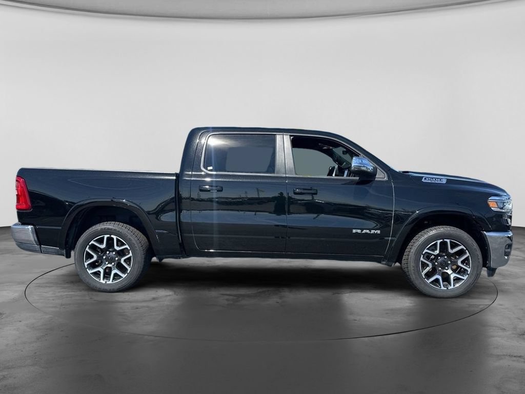 Used 2025 RAM 1500 Laramie AWD/4WD image 4