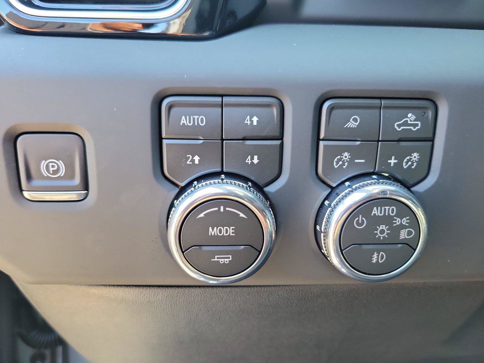 New 2026 GMC Sierra 1500 Denali w/ Technology Package AWD/4WD image 21