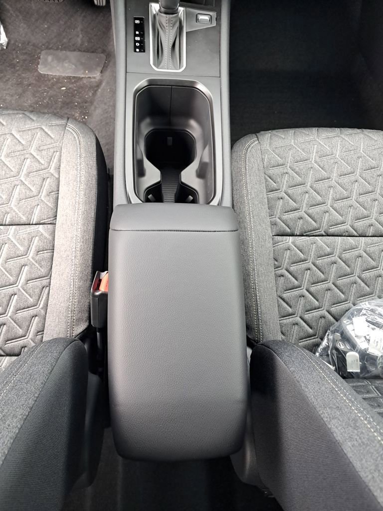 New 2026 Nissan Kicks SV w/ SV Premium Package image 27