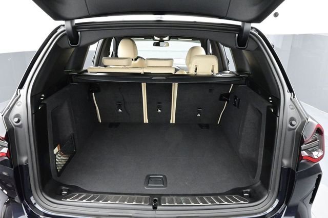 Used 2023 BMW X3 sDrive30i w/ M Sport Package RWD image 13