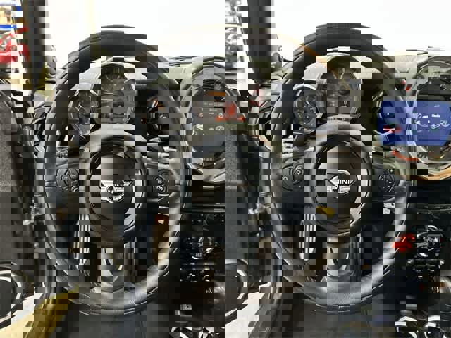 Used 2015 MINI Cooper S image 15