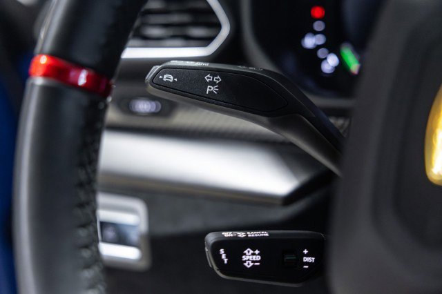 Used 2024 Lamborghini Urus Performante AWD/4WD image 40
