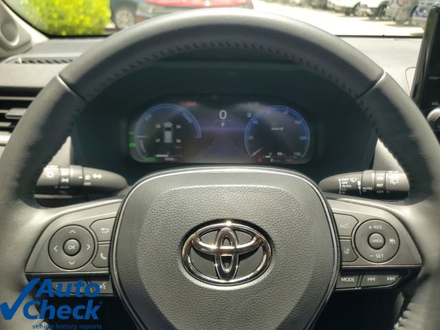 Used 2025 Toyota RAV4 Limited w/ Advanced Technology Package AWD/4WD image 25