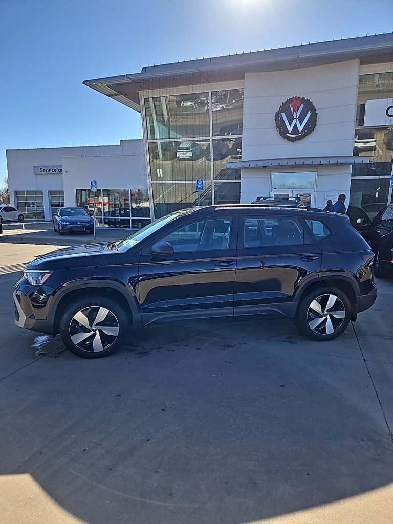 Used 2025 Volkswagen Taos S image 8