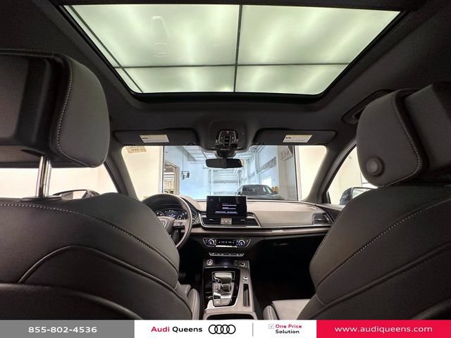 Certified 2023 Audi Q5 2.0T Premium w/ Convenience Package AWD/4WD image 16