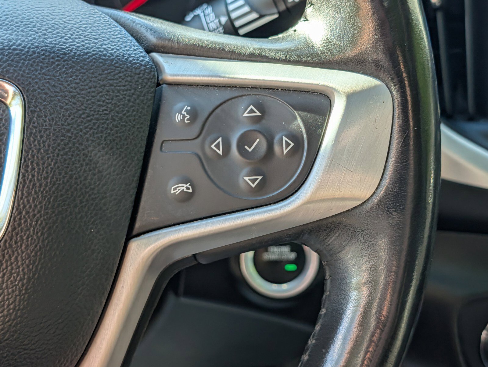 Used 2019 GMC Terrain SLT w/ Preferred Package AWD/4WD image 35