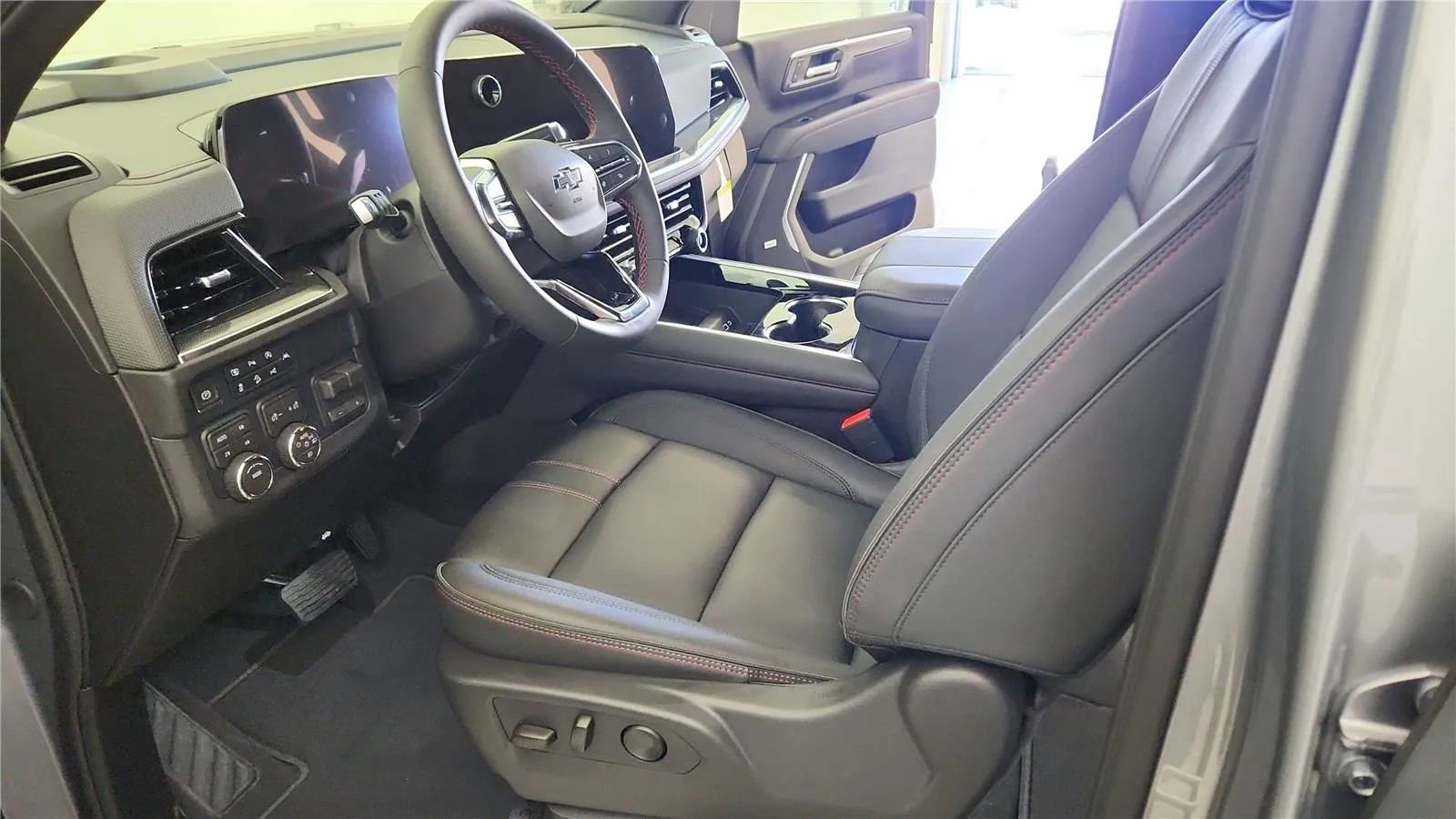 New 2026 Chevrolet Suburban RST w/ Comfort Package image 21