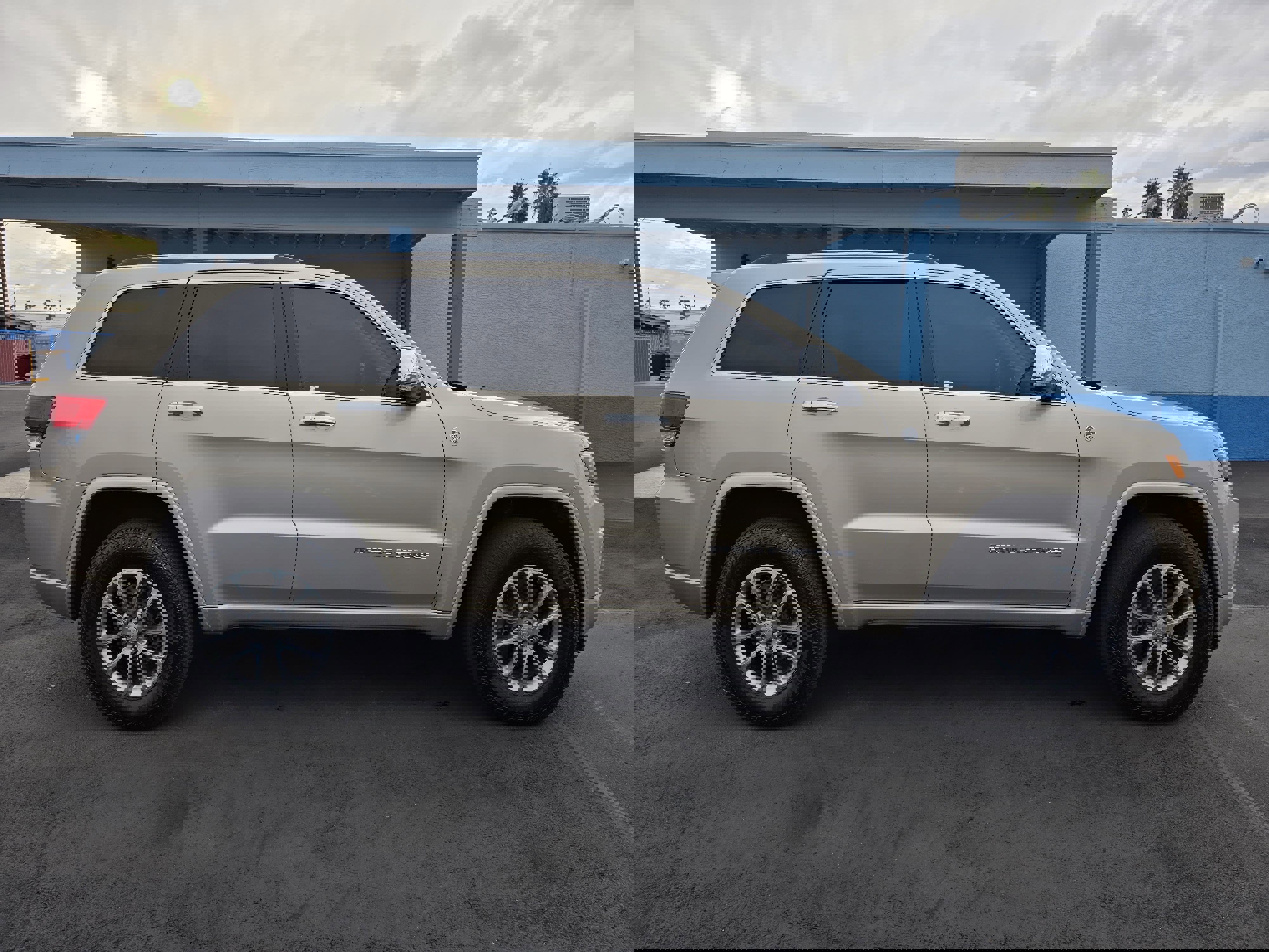 Used 2015 Jeep Grand Cherokee Overland w/ Advanced Technology Group image 2