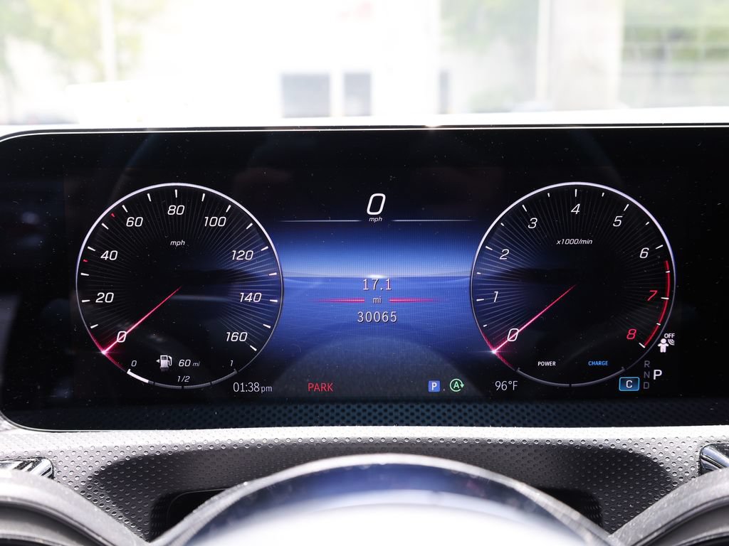 Used 2024 Mercedes-Benz CLA 250 image 37