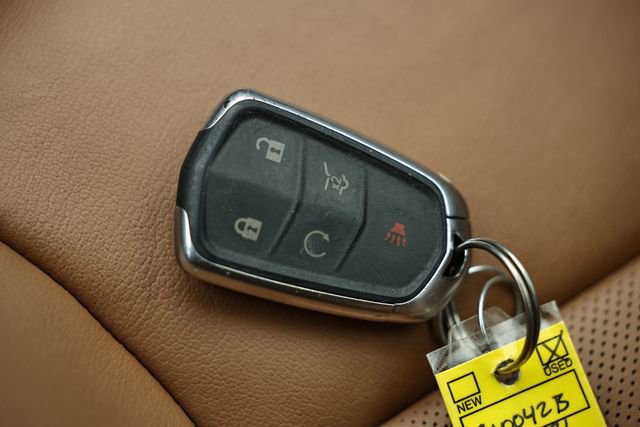 Used 2021 Cadillac XT4 Premium Luxury image 40