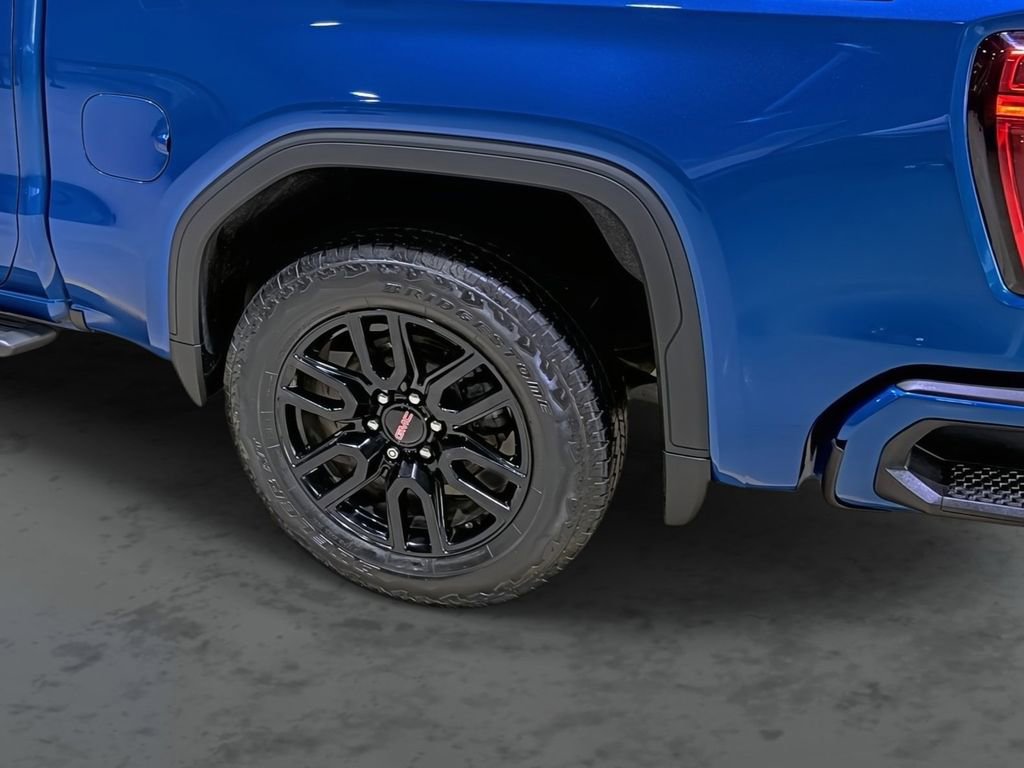 Used 2023 GMC Sierra 1500 Elevation w/ X31 Off-Road Package AWD/4WD image 9