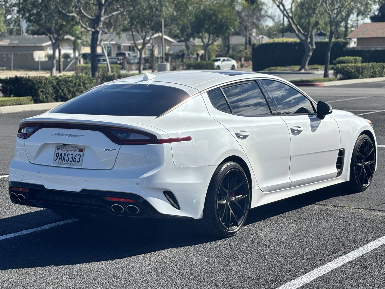 Used 2018 Kia Stinger GT2 image 6