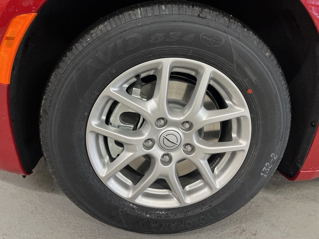 New 2026 Chrysler Pacifica Select image 7