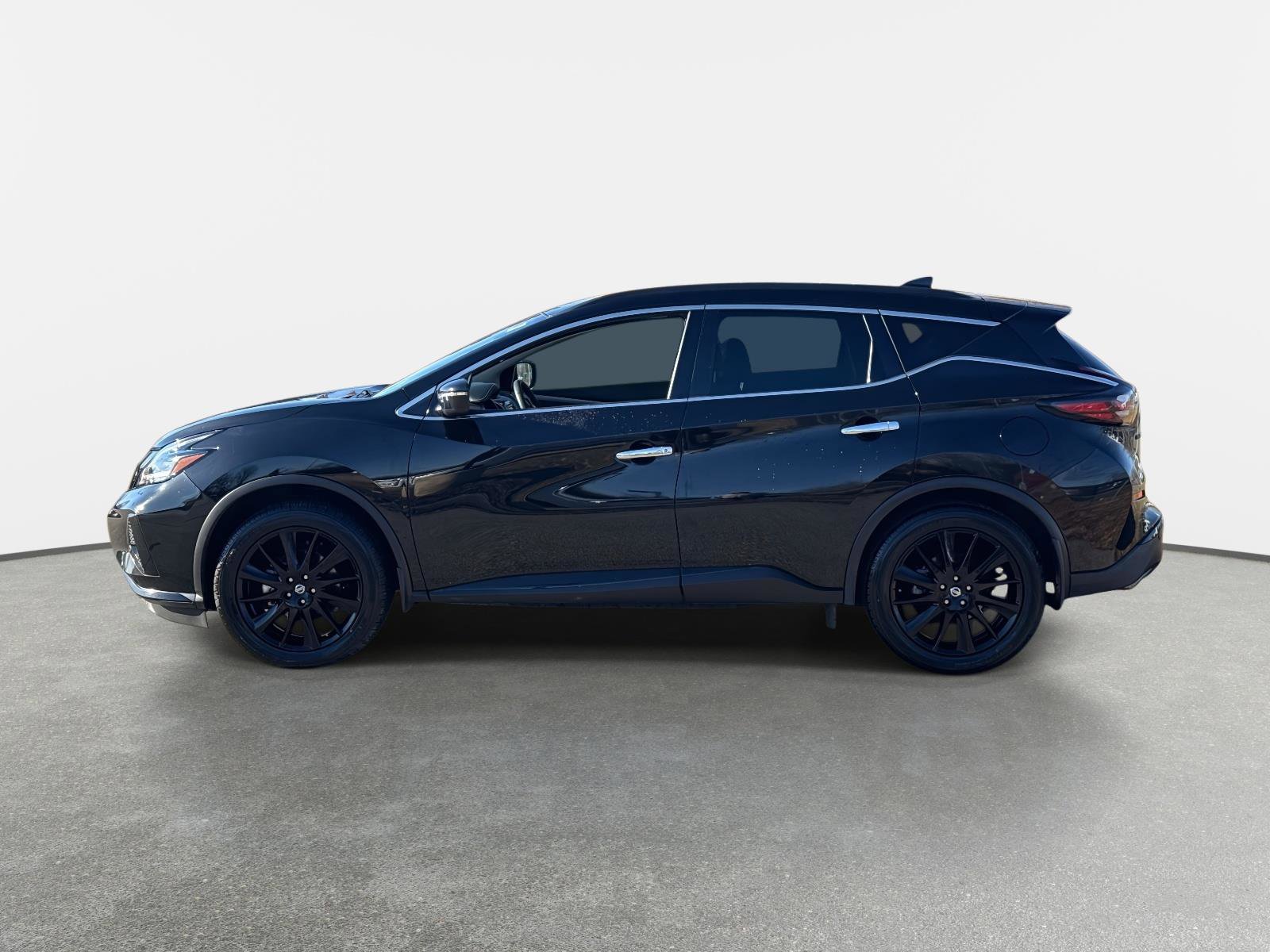 Used 2022 Nissan Murano SV w/ SV Midnight Edition Package image 8