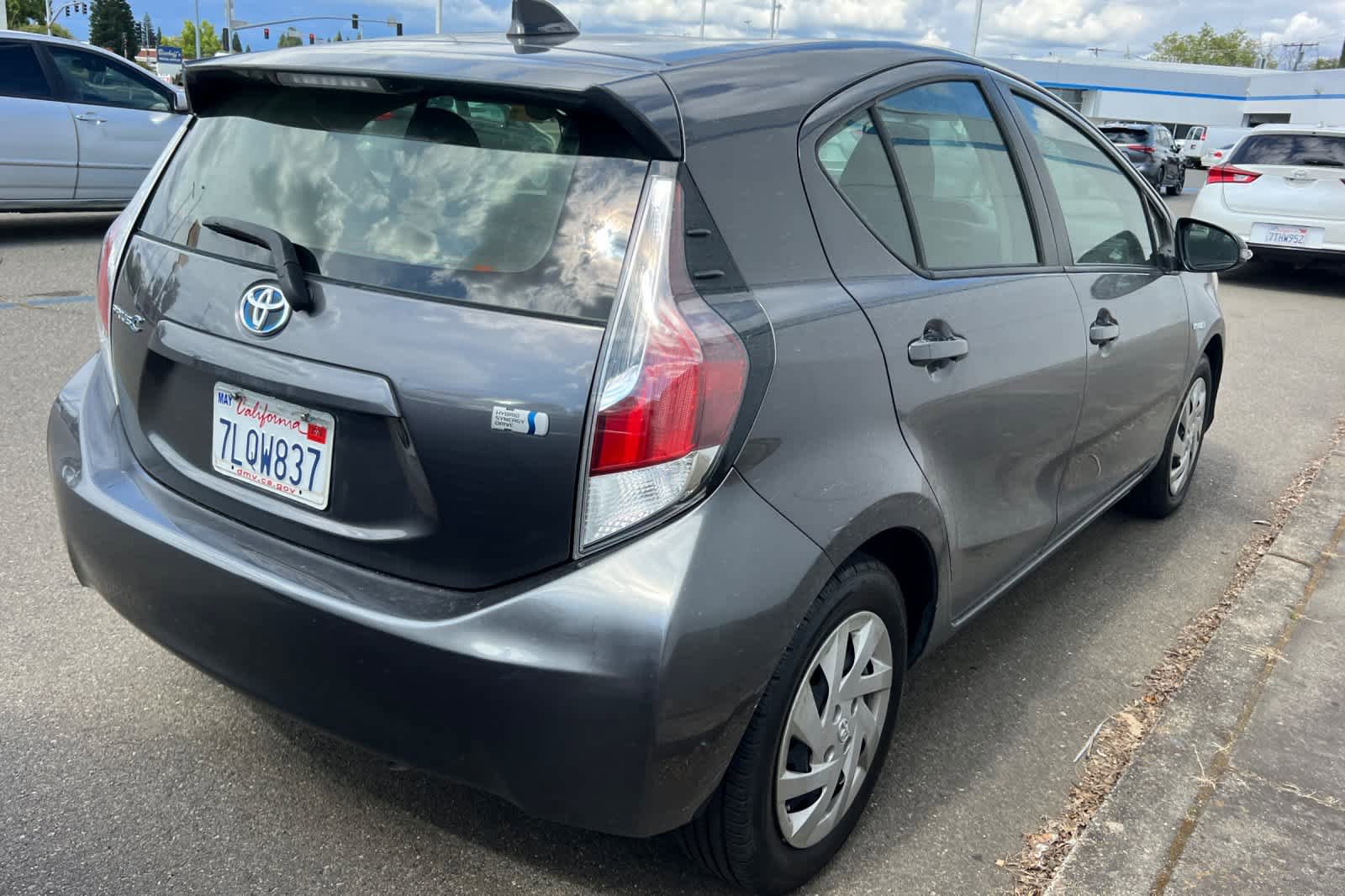 Used 2015 Toyota Prius C Two FWD image 4