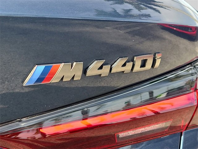 Used 2024 BMW M440i Convertible w/ Premium Package image 9
