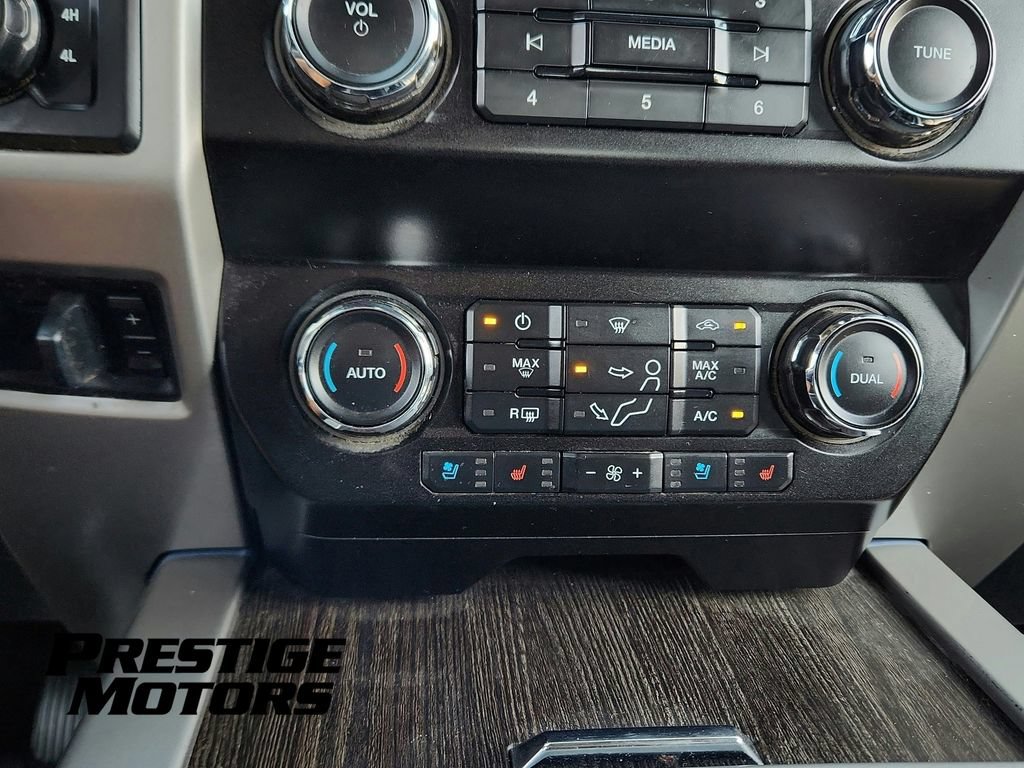 Used 2020 Ford F350 Lariat w/ Lariat Ultimate Package AWD/4WD image 11