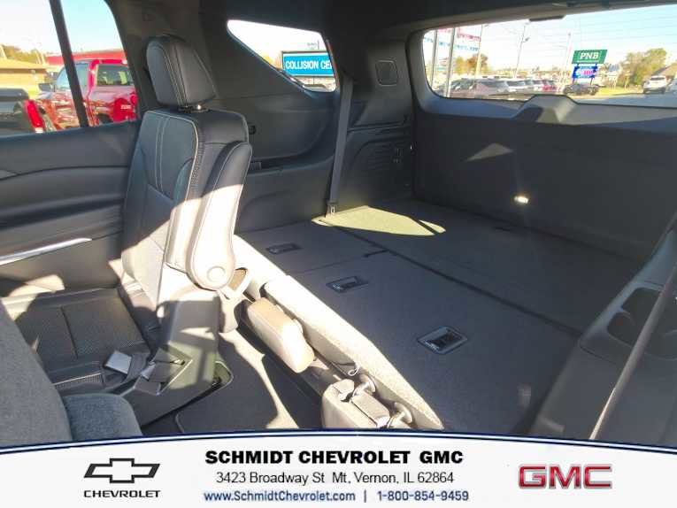 New 2026 Chevrolet Traverse High Country AWD/4WD image 12