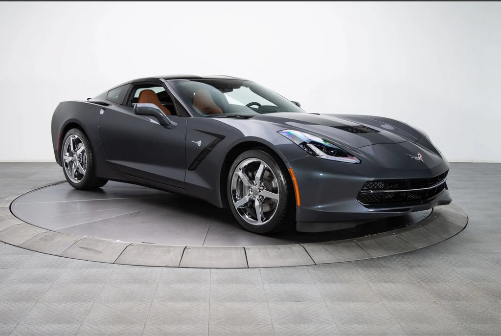 Used 2014 Chevrolet Corvette Stingray Convertible w/ 2LT Preferred Equipment Group RWD image 2