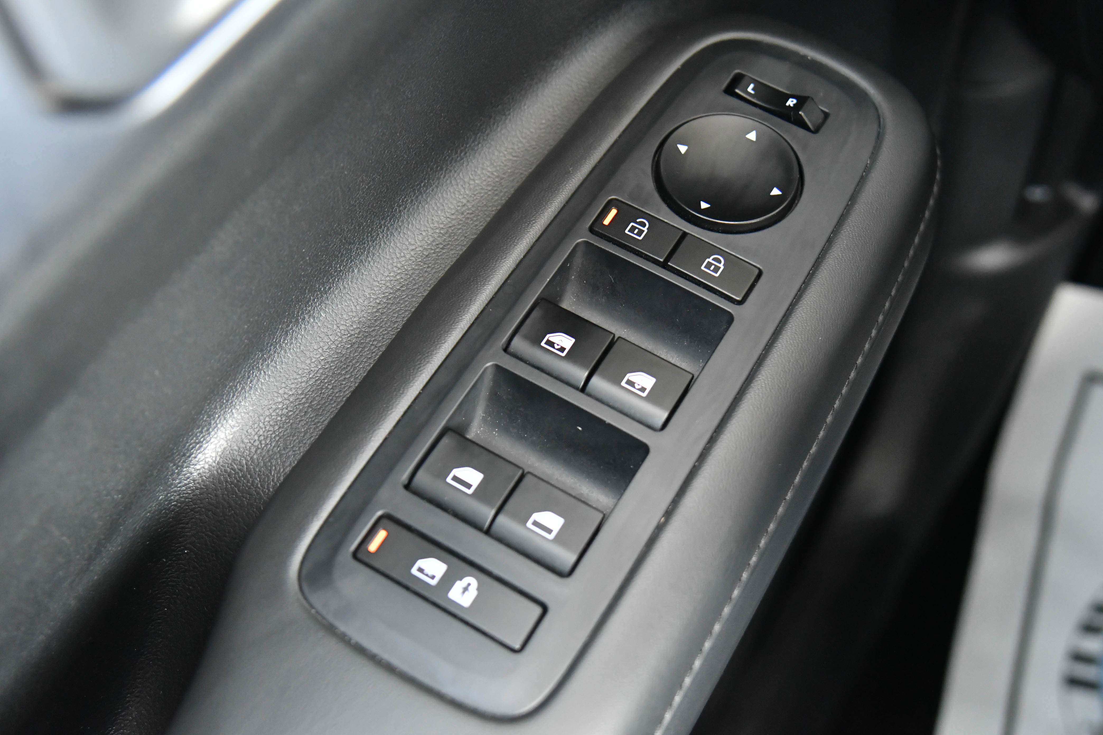 Used 2024 Hyundai Santa Fe SEL image 38