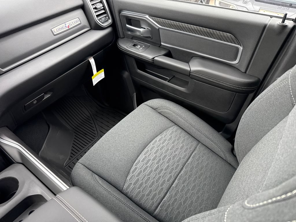 New 2026 RAM 3500 Lone Star AWD/4WD image 15