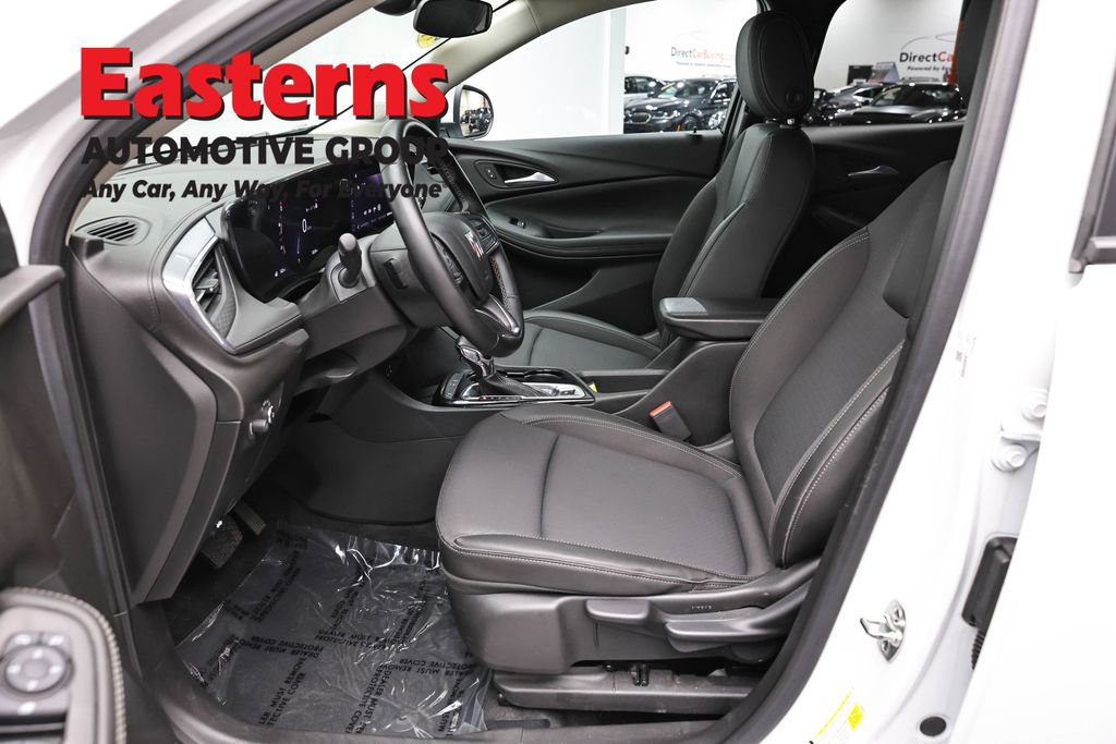 Used 2024 Buick Encore GX Preferred FWD image 13