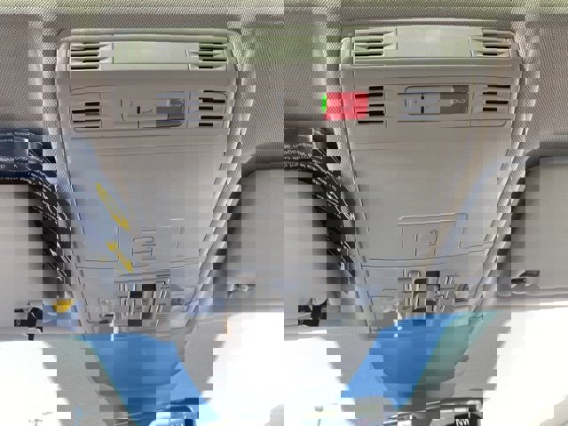 New 2025 Volkswagen Taos SE image 46