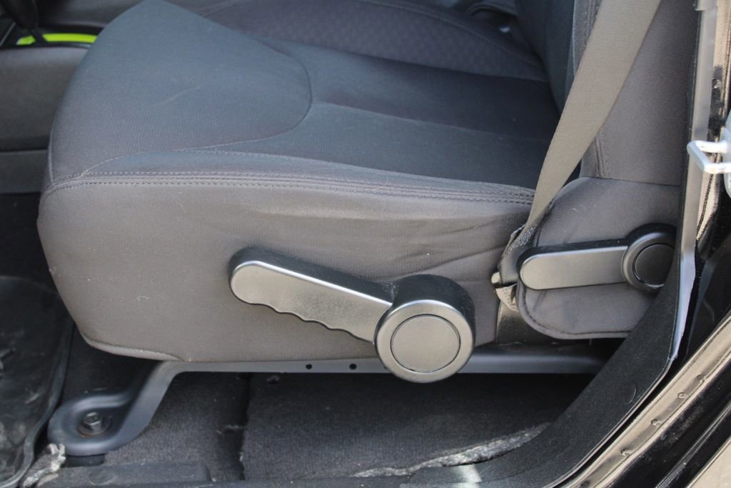 Used 2015 Jeep Wrangler Unlimited Sport w/ Mopar Black Appearance Group image 16