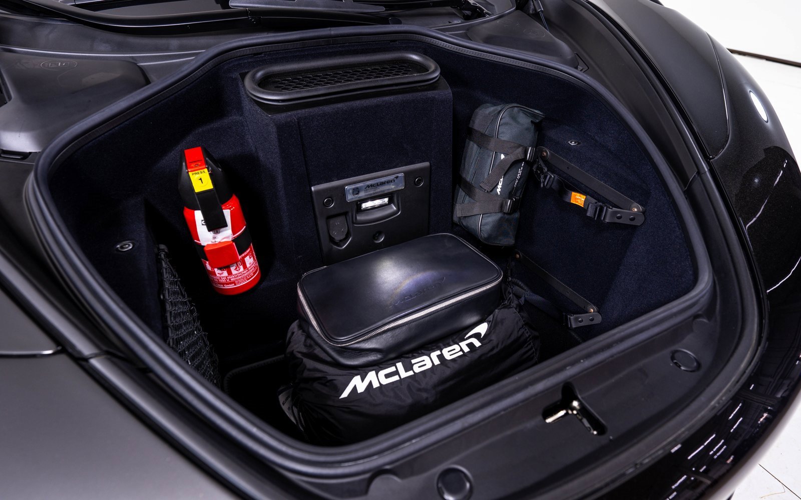 Used 2024 McLaren 750S image 22