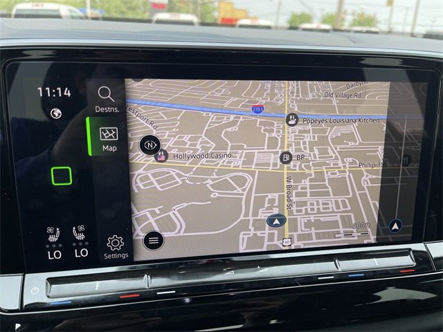 Used 2024 Volkswagen Atlas SEL Premium R-Line image 18