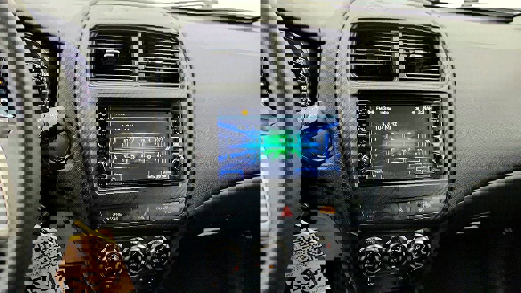 Used 2024 Mitsubishi Outlander Sport AWD image 17